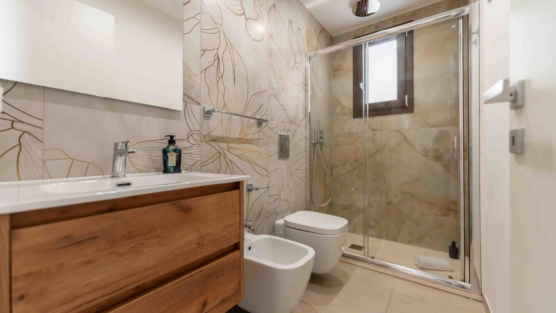 Nikelia Otel Cefalù İtalya