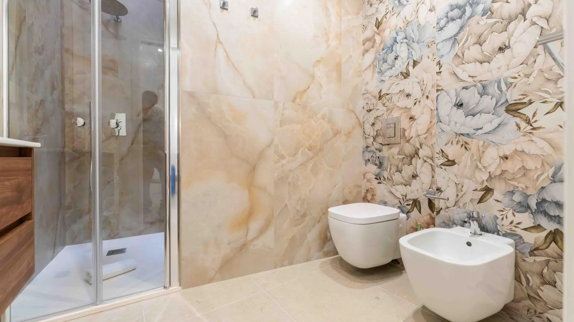 Nikelia Otel Cefalù 0*,  İtalya